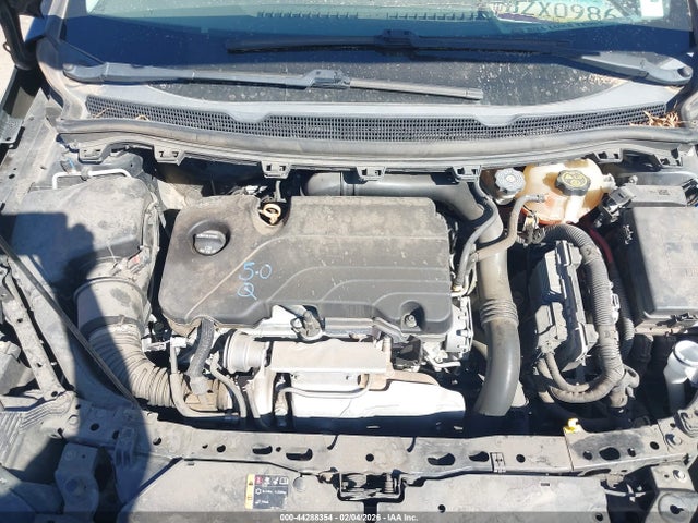 1G1BC5SM5H7181136 Chevrolet Cruze Ls Auto
