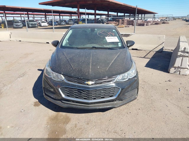 1G1BC5SM5H7181136 Chevrolet Cruze Ls Auto