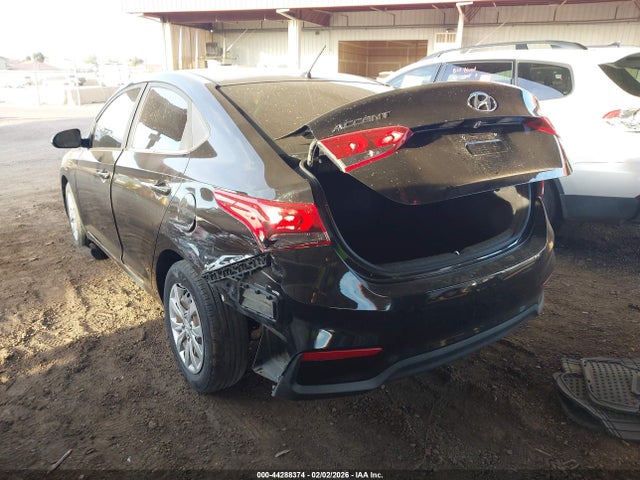 Hyundai ACCENT SE 2019 3KPC24A35KE063919 Image 3
