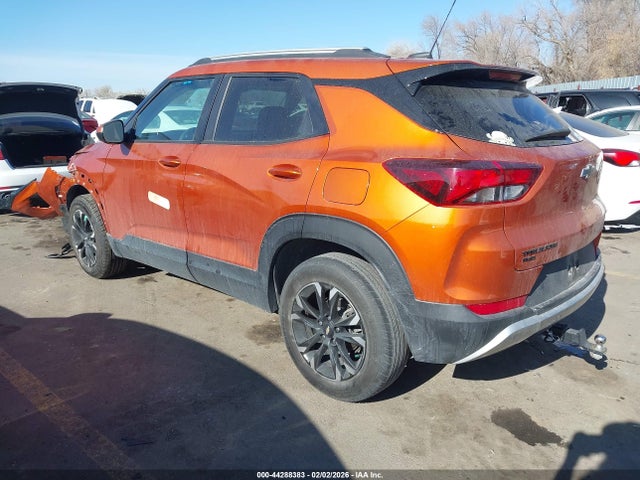 2022 CHEVROLET TRAILBLAZER KL79MRSL9NB008856 Photo 2
