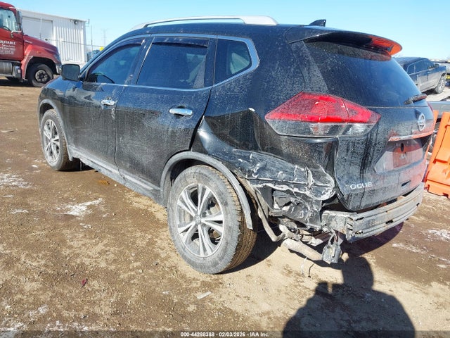 2017 NISSAN ROGUE JN8AT2MV0HW284403 Photo 2