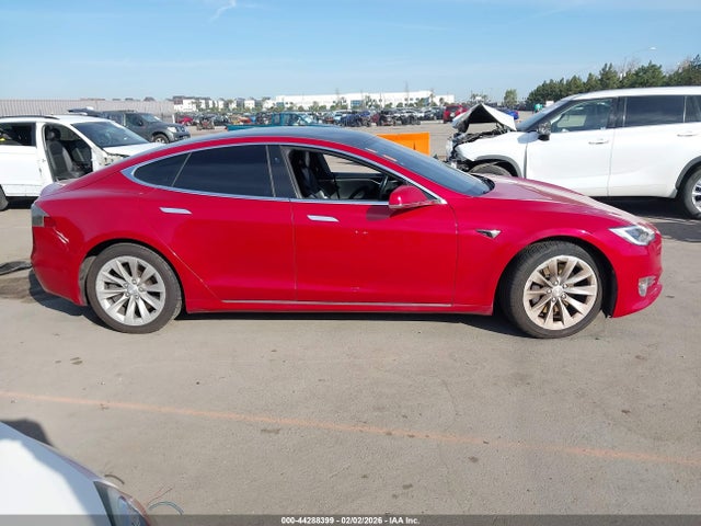 Tesla Model S 100d/75d/p100d 2018 5YJSA1E21JF293738 Image 13