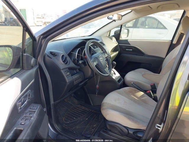 Mazda Mazda5 Sport 2014 JM1CW2BL3E0167040 Image 5