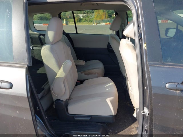 Mazda Mazda5 Sport 2014 JM1CW2BL3E0167040 Image 8