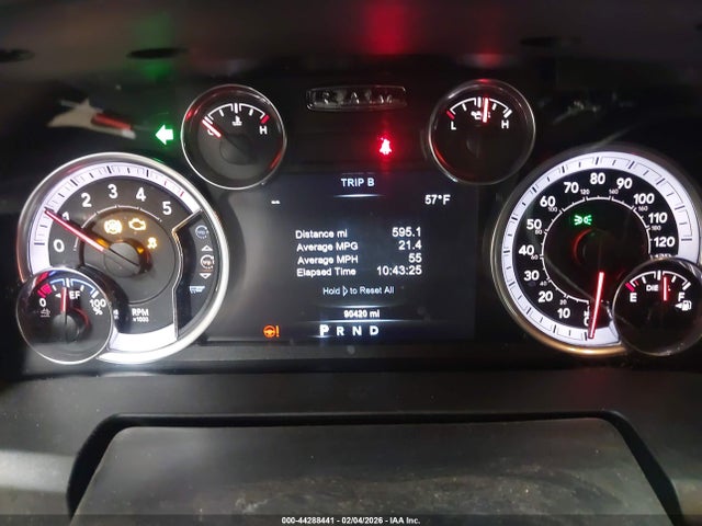 44288441 :رقم المزاد ، 1C6RR7GM3JS227971 vin ، 2018 Ram 1500 Big Horn  4x4 6'4 Box مزاد بيع