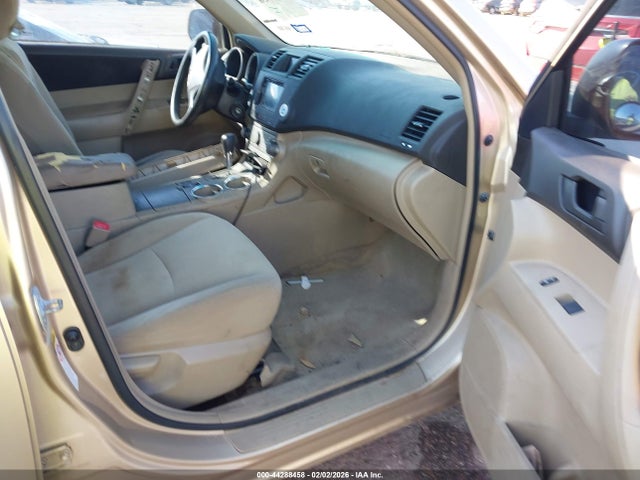 2010 TOYOTA HIGHLANDER 5TDZA3EH9AS006480 Photo 4
