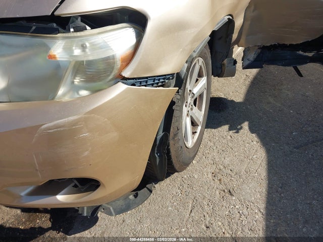2010 TOYOTA HIGHLANDER 5TDZA3EH9AS006480 Photo 5