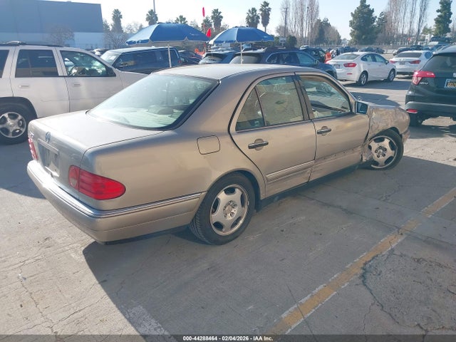 Продаж на аукціоні авто 1999 Mercedes-benz E 320, vin: WDBJF65H6XA920142, номер лоту: 44288464
