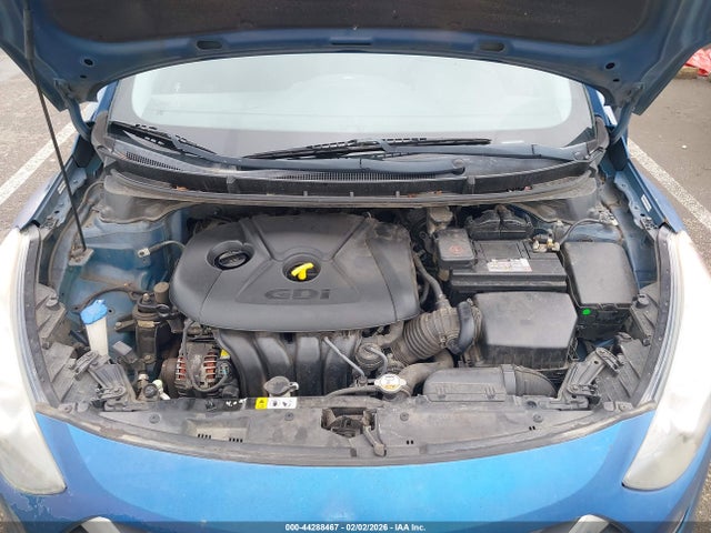 KMHD35LH1EU181869 Hyundai ELANTRA GT