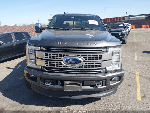 1FT7W2BT2KED37517 Ford F-250 Platinum