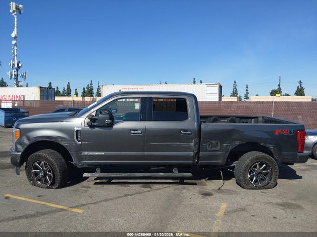 1FT7W2BT2KED37517 Ford F-250 Platinum