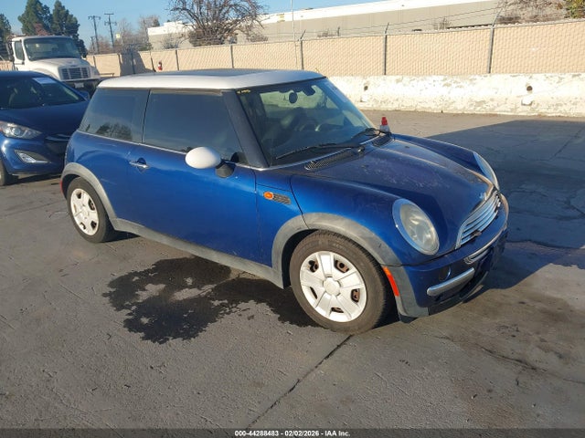 2004 MINI COOPER WMWRC33434TJ57246 Photo 0