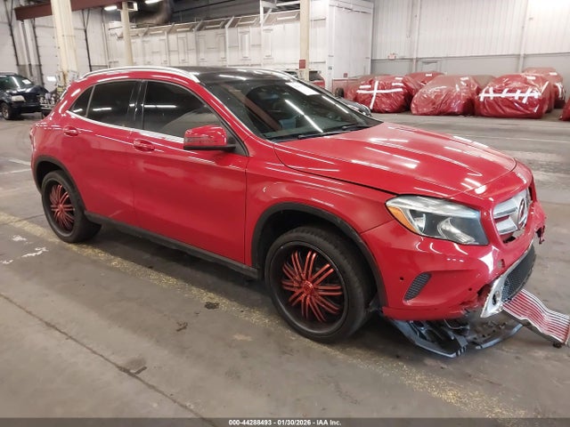 2016 MERCEDES-BENZ GLA 250 WDCTG4GB4GJ208758