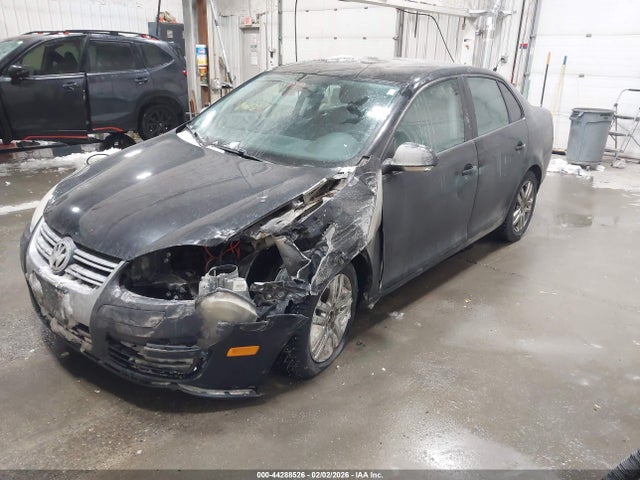 2010 VOLKSWAGEN JETTA 3VWJZ7AJ6AM001594 Photo 1