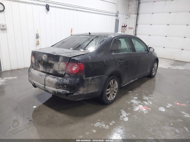 2010 VOLKSWAGEN JETTA 3VWJZ7AJ6AM001594 Photo 3
