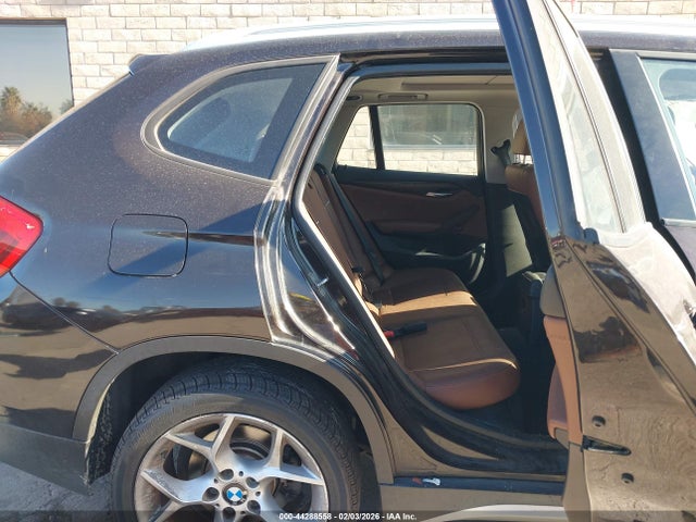 WBAVM1C5XFVZ93989 BMW X1 Sdrive28i