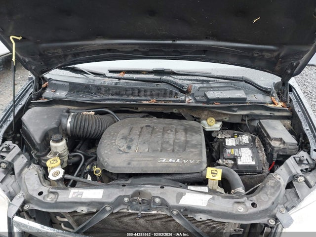 2013 Chrysler Town & Country Touring მანქანა იყიდება აუქციონზე, vin: 2C4RC1BG7DR691859, აუქციონის ნომერი: 44288562