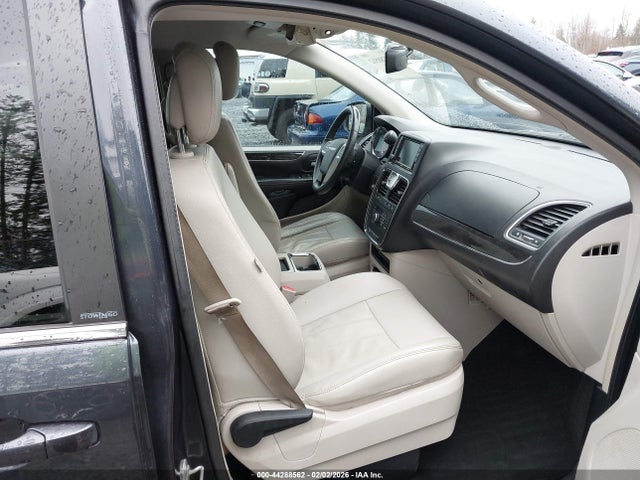2013 Chrysler Town & Country Touring მანქანა იყიდება აუქციონზე, vin: 2C4RC1BG7DR691859, აუქციონის ნომერი: 44288562