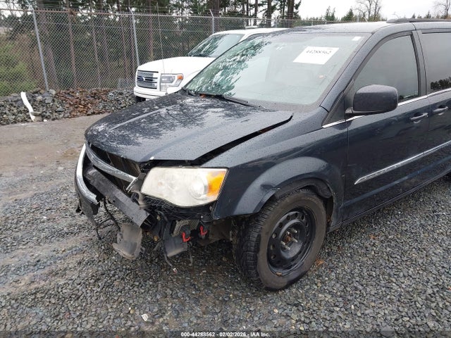 2013 Chrysler Town & Country Touring მანქანა იყიდება აუქციონზე, vin: 2C4RC1BG7DR691859, აუქციონის ნომერი: 44288562