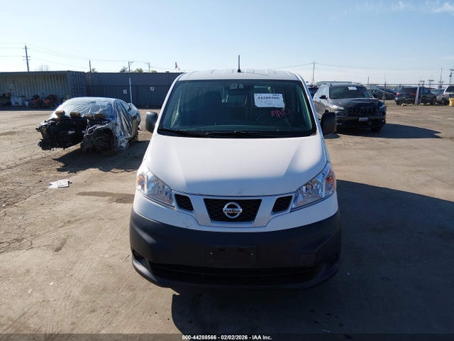 3N6CM0KN3JK699349 Nissan Nv200 S