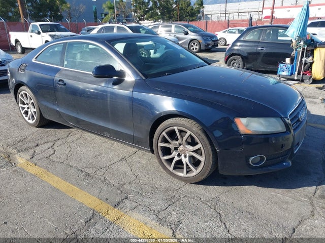 2011 AUDI A5 WAUCFAFR4BA071753 Photo 0