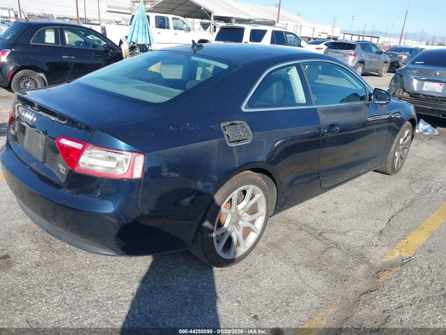2011 AUDI A5 WAUCFAFR4BA071753 Photo 3