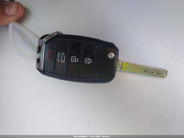 5XXGT4L34GG036625 KIA Optima Lx