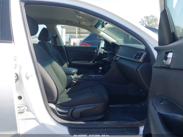 5XXGT4L34GG036625 KIA Optima Lx