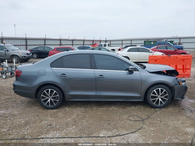 3VWDB7AJ8HM353071 Volkswagen Jetta 1.4t Se