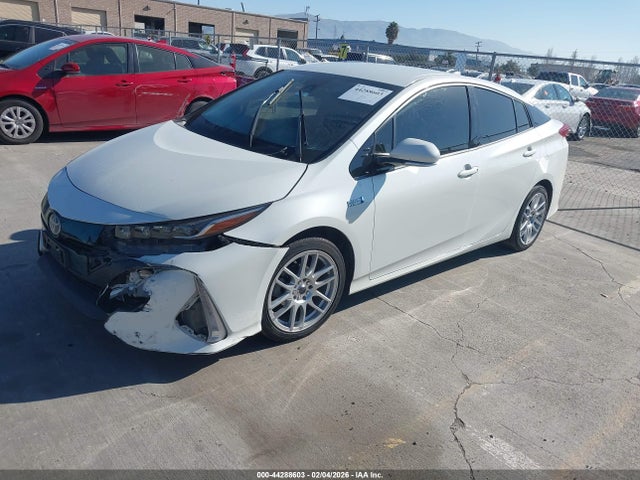 JTDKARFP5H3008099 Toyota Prius Prime Plus