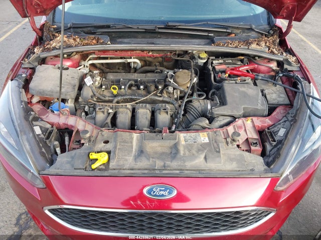 Ford FOCUS SE 2016 1FADP3F22GL237689 Image 10