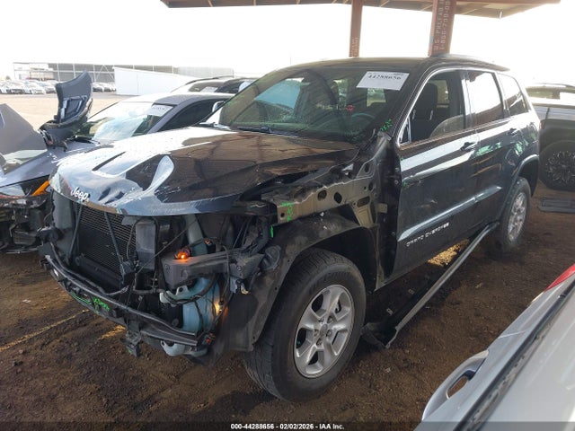 Jeep Grand Cherokee Laredo 2015 1C4RJEAG0FC179743 Image 2