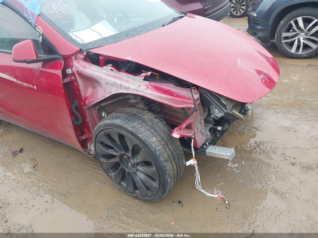 Продажа на аукционе авто 2023 Tesla Model Y Performance Dual Motor All-wheel Drive, vin: 7SAYGDEF4PF762135, номер лота: 44288657