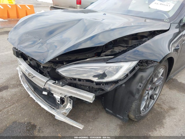 2024 Tesla Model S Long Range მანქანა იყიდება აუქციონზე, vin: 5YJSA1E54RF538893, აუქციონის ნომერი: 44288683