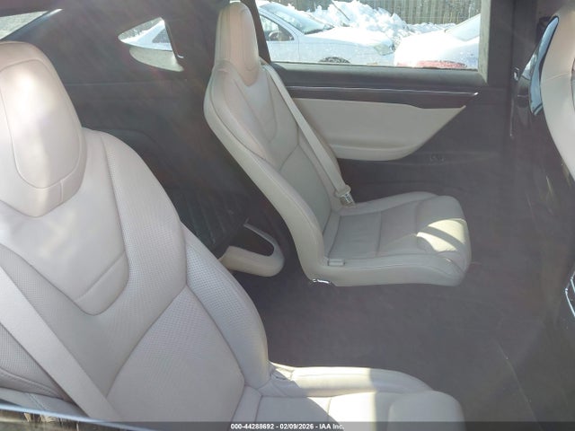 2016 TESLA MODEL X 5YJXCBE46GF021525 Photo 7