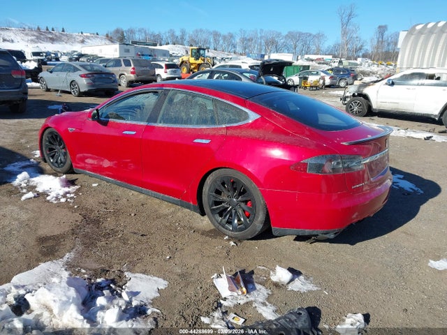 2015 TESLA MODEL S 5YJSA1H28FFP74167 Photo 2