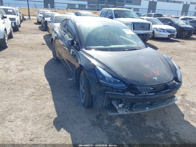 Продажа на аукционе авто 2022 Tesla Model 3 Rear-wheel Drive, vin: 5YJ3E1EA3NF196191, номер лота: 44288731