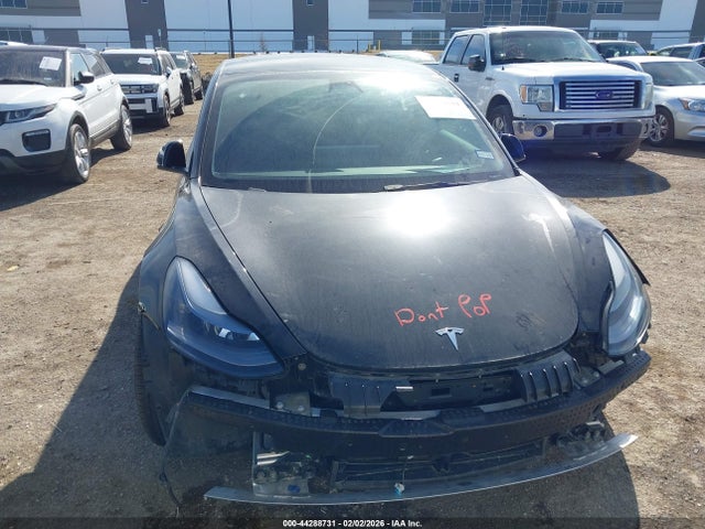 Продажа на аукционе авто 2022 Tesla Model 3 Rear-wheel Drive, vin: 5YJ3E1EA3NF196191, номер лота: 44288731