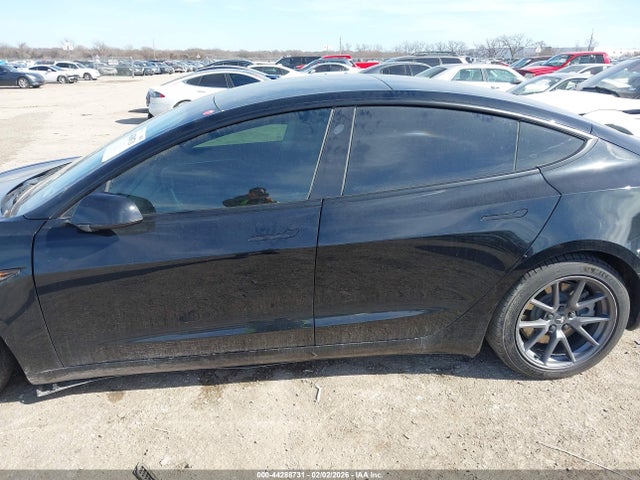 Продажа на аукционе авто 2022 Tesla Model 3 Rear-wheel Drive, vin: 5YJ3E1EA3NF196191, номер лота: 44288731
