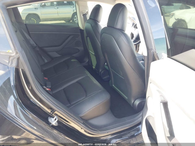 Продажа на аукционе авто 2022 Tesla Model 3 Rear-wheel Drive, vin: 5YJ3E1EA3NF196191, номер лота: 44288731