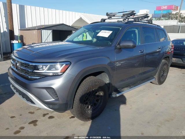 44288744 :رقم المزاد ، 1V2HR2CA9NC523417 vin ، 2022 Volkswagen Atlas 3.6l V6 Se W/technology مزاد بيع
