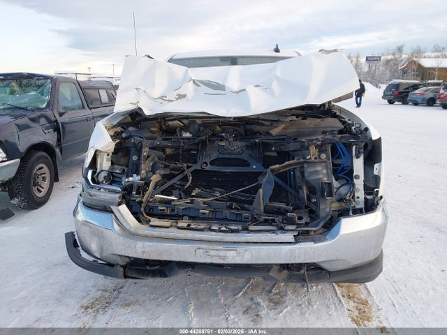 3GCUKREC8GG223928 Chevrolet Silverado 1500 1lt