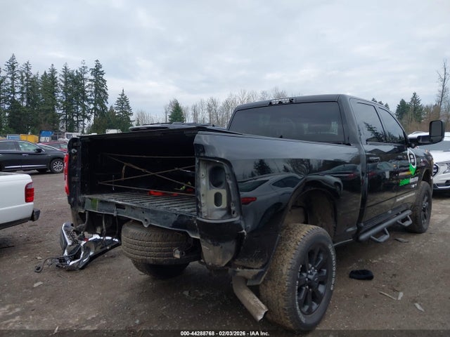 3C6UR5DL4LG314072 RAM 2500 Big Horn 4x4 6&#039;4 Box