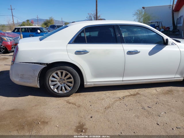 2014 CHRYSLER 300 2C3CCAAG1EH383055 Photo 5