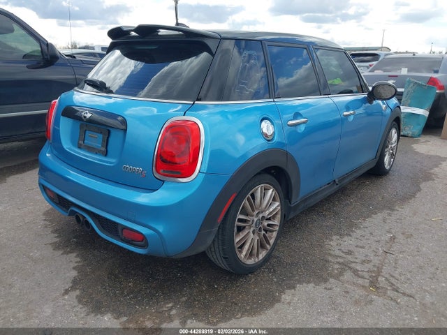 2015 MINI HARDTOP WMWXU3C56F2B56195 Photo 3