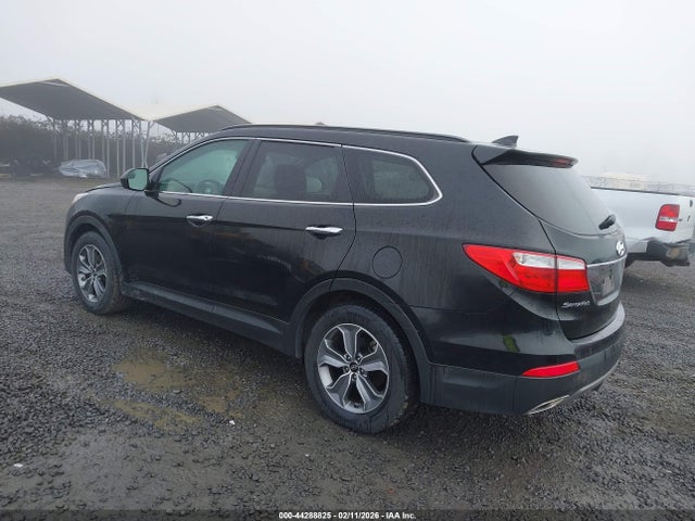 KM8SMDHF7GU157858 Hyundai Santa Fe Se