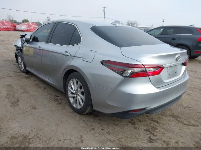4T1C11AKXRU913995 Toyota CAMRY LE
