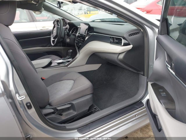 4T1C11AKXRU913995 Toyota CAMRY LE