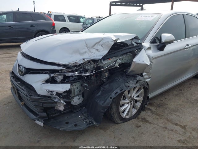 4T1C11AKXRU913995 Toyota CAMRY LE