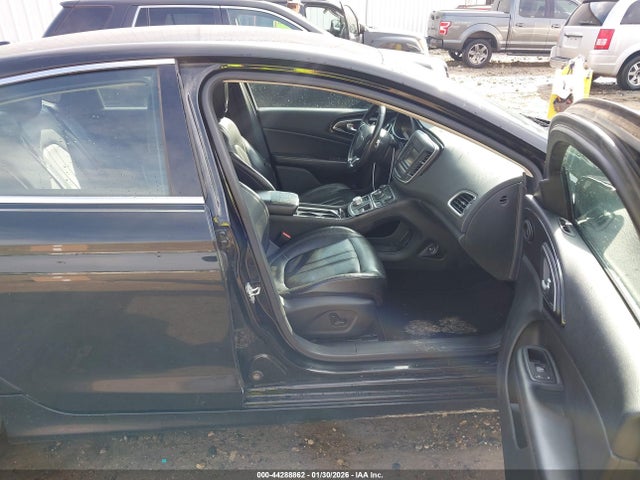 2015 CHRYSLER 200 1C3CCCCG6FN582541 Photo 4